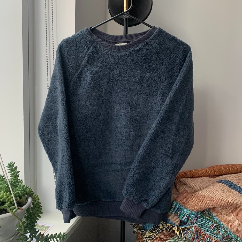 sherpa fleece teddy crewneck sweater size S